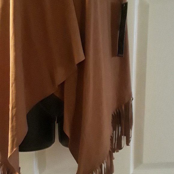 top - Picture 2 of 4